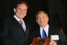 Jim Nantz Receives Sportscasters Guild Perseverance Award For Putting Up With Phil Simms